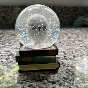 Hedwig Snow Globe